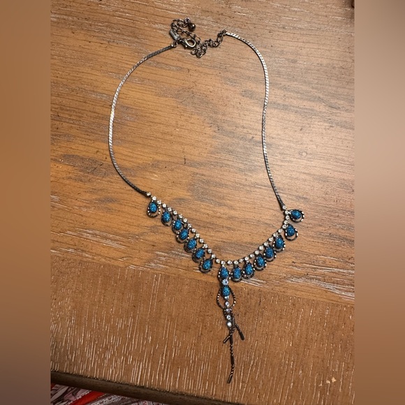 Jewelry - Pretty Cobalt Blue and Silver Necklace